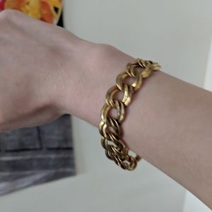 Gold Chain Clasp Bracelet